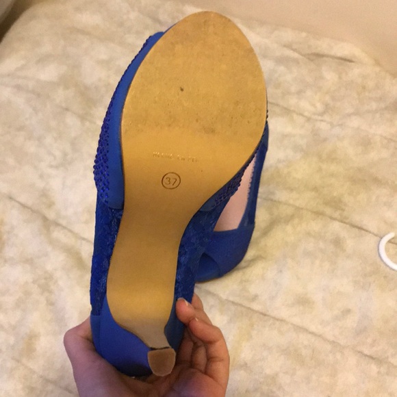 Royal blue sparkly pumps - Picture 2 of 2